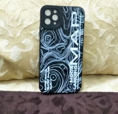 Zigzag iPhone Case Map design: Black Color (For iPhone 11 Pro Max & iPhone 13 Pro Max)