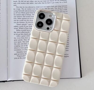 Luxury 3D Cube Square Grid Rugged TPU Shockproof Mobile Phone Cover For iPhones : CREAM